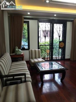 Đẹp nhất mặt phố Nam Đồng, chính chủ cần bánh nhanh