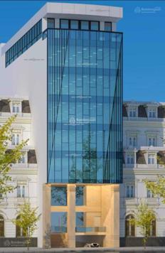 Bán gấp mặt phố Nguyễn Khánh Toàn 212m2, MT rộng sổ vuông