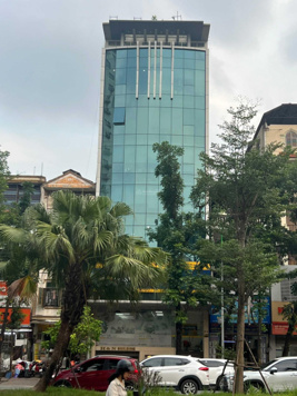 Bán nhà mặt phố Lê Trọng Tấn nhỉnh 60 tỷ 190m2 xây 8 tầng lô góc