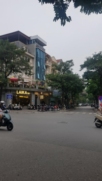 Bán nhà mặt phố Trung Hòa, vỉa hè kinh doanh siêu vip, 150m2