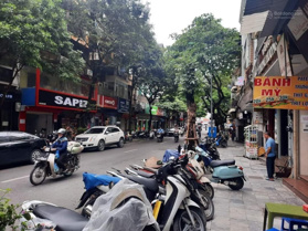 Nhà mặt Phố Cổ Cầu Gỗ (ngay Hồ Gươm) DT 38m2, 4 tầng, MT 3,7m