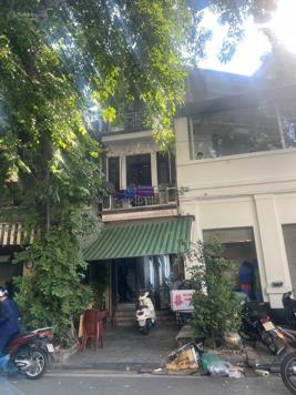 Chuẩn 100% TT. Bán nhà mặt phố cổ Phùng Hưng. Dt 29m2, 4 tầng