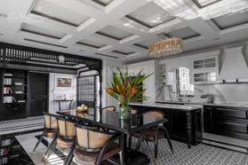 Nhà mặt phố Bà Triệu, DTMB 250m2, mặt tiền 9m, thang máy