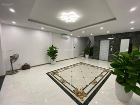 Bán nhà mặt phố Trần Quang Diệu Đống Đa diện tích 59m2x6 tầng