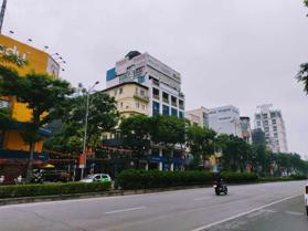 Bán gấp nhà mặt phố Yên Lãng - Lô góc - Vị trí kim cương