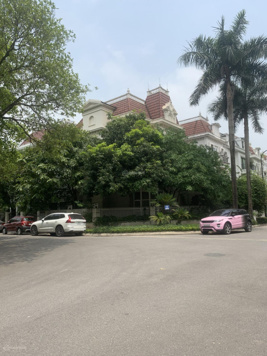 Bán biệt thự Ciputra DT 140m2 view công viên vườn hoa