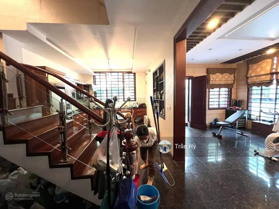 Bán gấp biệt thự Yên Hòa - 4 nổi 1 hầm - vỉa hè rộng