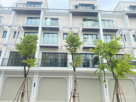 Bán nhà liền kề Lê Văn Lương, diện tích 100m2, 4 tầng