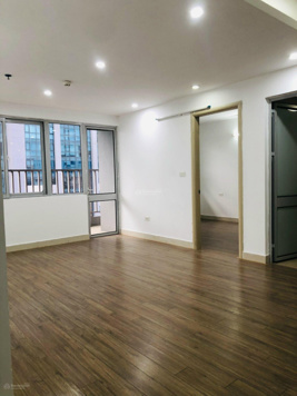 Cần bán nhanh căn 3 ngủ tòa C37 Bắc Hà Tower. DT 100m2