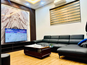 Bán gấp siêu biệt thự lô góc, thang máy, DT 96m2, khu 7.2 ha