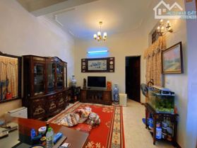 Bán nhà mặt phố kinh doanh Nguyễn Ngọc Nại vỉa hè ô tô tránh