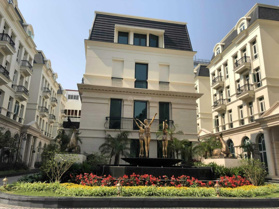 Siêu hiếm biệt thự Grandeur Place Giảng Võ - Đông Nam