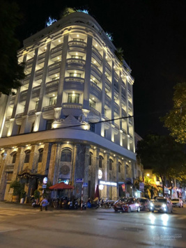 Bán gấp nhà siêu vip gần 900m2 mặt phố Hàng Bài quận Hoàn Kiếm