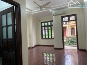 Mặt Phố Phan Bá Vành Bắc Từ Liêm, 80m 19 Tỷ 3 Tầng