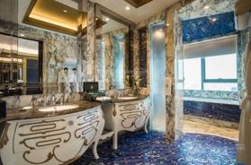 Bán tòa nhà 7 tầng mặt phố Cầu Gỗ, Hoàn Kiếm doanh thu khủng