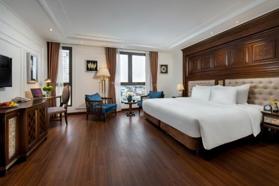 Thông tin địa chỉ The Q Boutique Hotel: khách sạn kết hợp giữa hiện đại và cổ điển