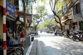 Nhà mặt phố Hàng Thiếc 155m2 - 5 tầng - vỉa hè trung tâm