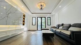 Siêu hiếm - phố cổ mặt phố Lý Thái Tổ, 32m2, 4 tầng, mt 4m