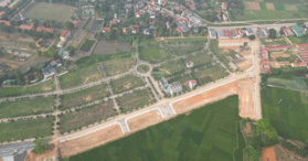 Bán lô đất mặt đường, trung tâm thị trấn, gần chợ, kinh doanh tốt - LH 0966988992