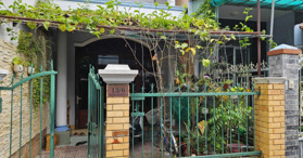 Nhà hẻm xe hơi cạnh ủy ban P8, 3 phòng ngủ - LH: 0766633210