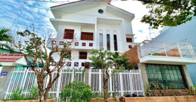 Bán biệt thự đường số 9 Sao Mai Bình Khánh Long Xuyên - LH: 0836101224