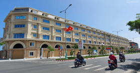 Bán lâu đài trên Đại Lộ Hùng Vương, TP Tuy Hòa, Phú Yên- LH: 0842800123