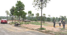 Bán mảnh 02 mảnh 100m2 mặt đường đôi Thạch Thất, Hà Nội- LH: 0973685689