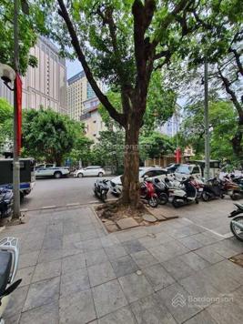 Bán studio 27m cực hiếm mặt phố Ngô Quyền cạnh Hồ Gươm giá rẻ