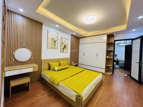 Chính chủ căn hộ chung cư mặt phố Liễu Giai, Ba Đình - Tầng 3/ 80m2