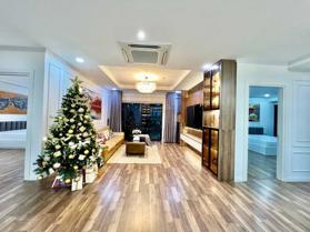 Chủ nhà bán gấp căn hộ Thăng Long No1 116.9m2, 3 ngủ 2 WC nội thất mới