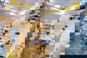 Bán căn hộ Vip Goldmark City Hồ tùng Mậu, full nội thất