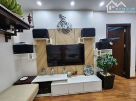 Bán gấp căn hộ chung cư V2 Home City, 177 Trung Kính 76m2