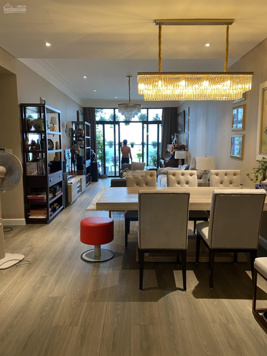 Bán căn hộ 3 phòng ngủ view sông Hồng đẹp nhất dự án Sun Grand City Ancora