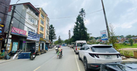 Bán nhà mặt phố tại đường Ngũ Chỉ Sơn,  Phường Sa Pa, Sa Pa, Lào Cai - LH: 0989917968