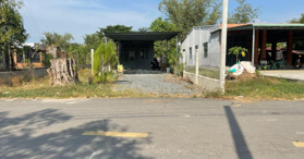 Bán nhà MT tại Gò Dầu, Tây Ninh, 65m2, Khu dân cư - LH: 0393666722