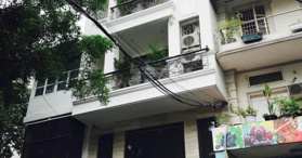 Bán tòa nhà 7 tầng mặt phố Đốc Ngữ - Ba Đình dt 125m2 - LH: 0911444126