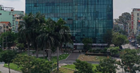 Bán gấp căn nhà 2 MT đường Hoàng Diệu Quận 4 LH: 0907315315