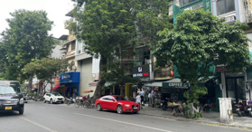 Bán nhà kinh doanh mặt phố Nguyễn Hữu Huân - trung tâm Hoàn Kiếm, lô góc, 38m2 x 5 tầng, 29.5 tỷ