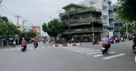 Bán nhà mặt tiền đường Bình Phú P11 Quận 6 DT 4x20m - LH: 0919431133 