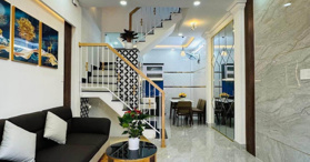 Cần bán nhà đường Lê Hồng Phong trung tâm Q5. LH: 0938472390