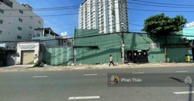 Bán đẩt trung tâm Quận 5, Trần Hưng Đạo - LH: 0906855057