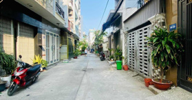 Bán nhanh 1 trệt 1 lầu tại Gò Xoài - Lê Văn Quới. LH: 0915097537