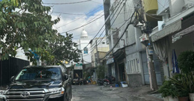 Bán nhà dạng căn hộ dịch vụ 10 phòng, DT 5.6x17m, CN 106m2 - Bình Thạnh - LH: 0938770095