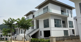 Bán cắt lỗ căn 258m2 giá 9.7 tỷ Thạch Thất, Hà Nội- LH: 0976990441