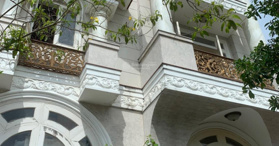 Bán biệt thự Quận Bình Thạnh. DT 270m2 (9x30m) 3 tầng - LH: 0907911313
