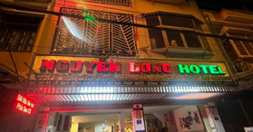 Bán khách sạn ngay trung tâm huyện Tháp Mười LH 0839443636