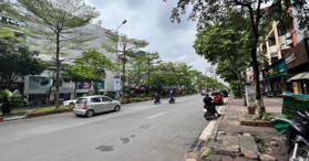 Bán nhà 5 tầng mặt phố Đặng Thùy Trâm 45m2 - LH 0833688585