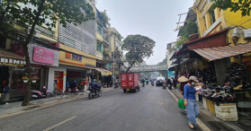 BÁN NHÀ PHỐ CỔ - MẶT PHỐ HÀNG GIẤY - 155m x 5 Tầng - MT 6M - THANG MÁY - SỔ ĐỎ 1 CHỦ