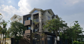 Bán biệt thự 2 mặt tiền, đường Bình Lợi, P13, Q. Bình Thạnh - LH: 0907911313