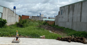 Cần bán nhanh lô đất Đinh Tiên Hoàng, P1, Cà Mau, LH  0766221640